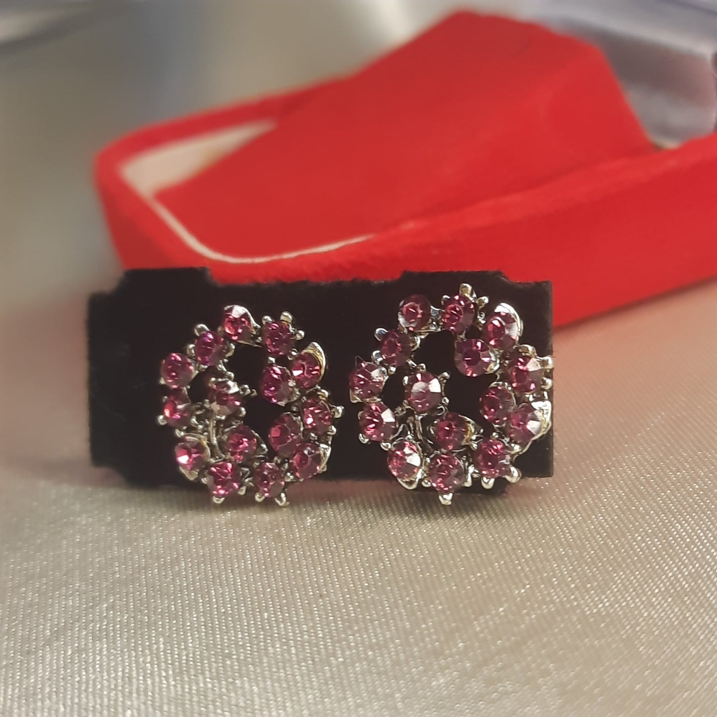 The Fuchsia Wreath Studs