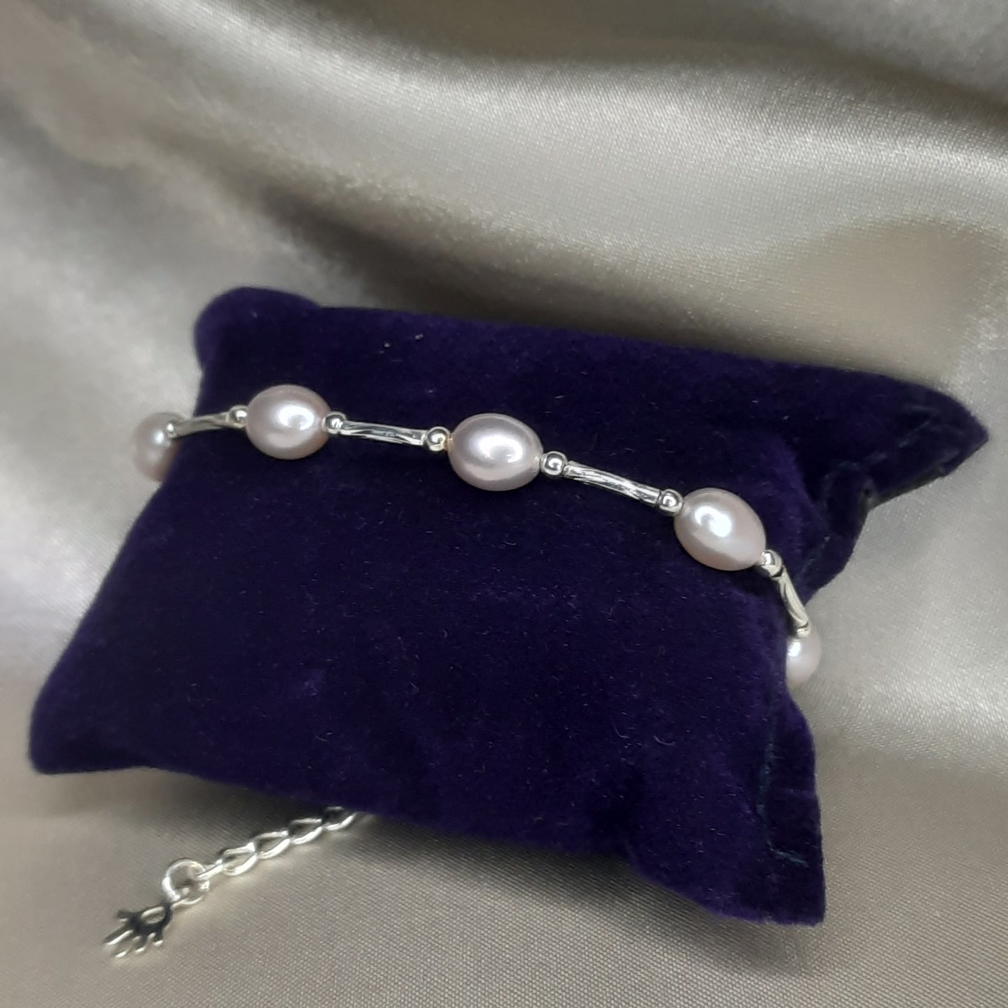 The Rose Dew Freshwater Bracelet