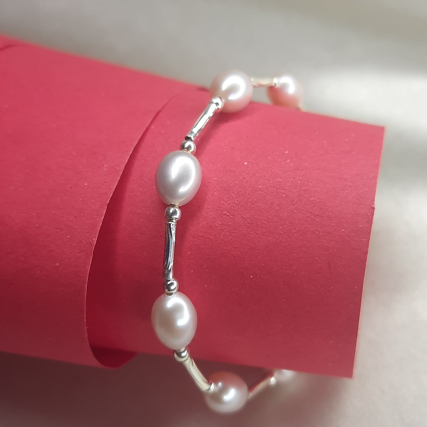 The Rose Dew Freshwater Bracelet