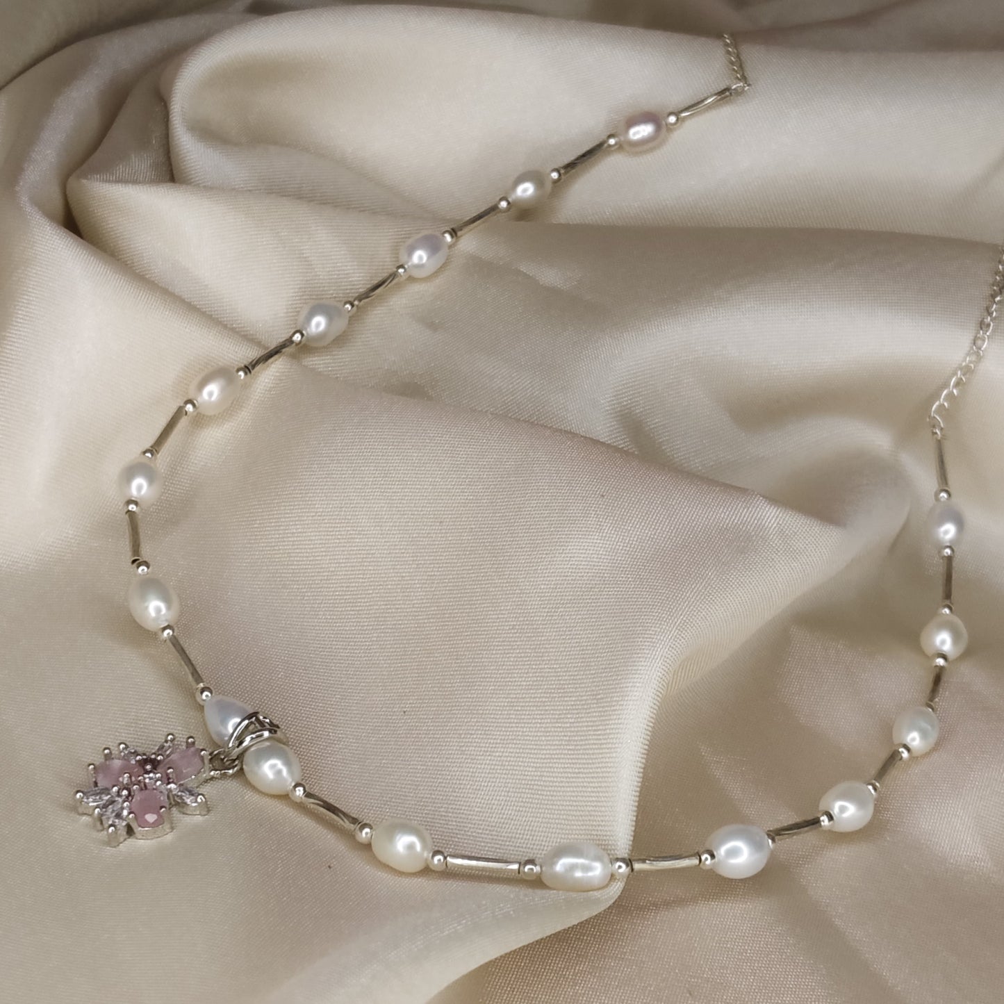 Rosé Bloom Pearl Necklace & Earrings
