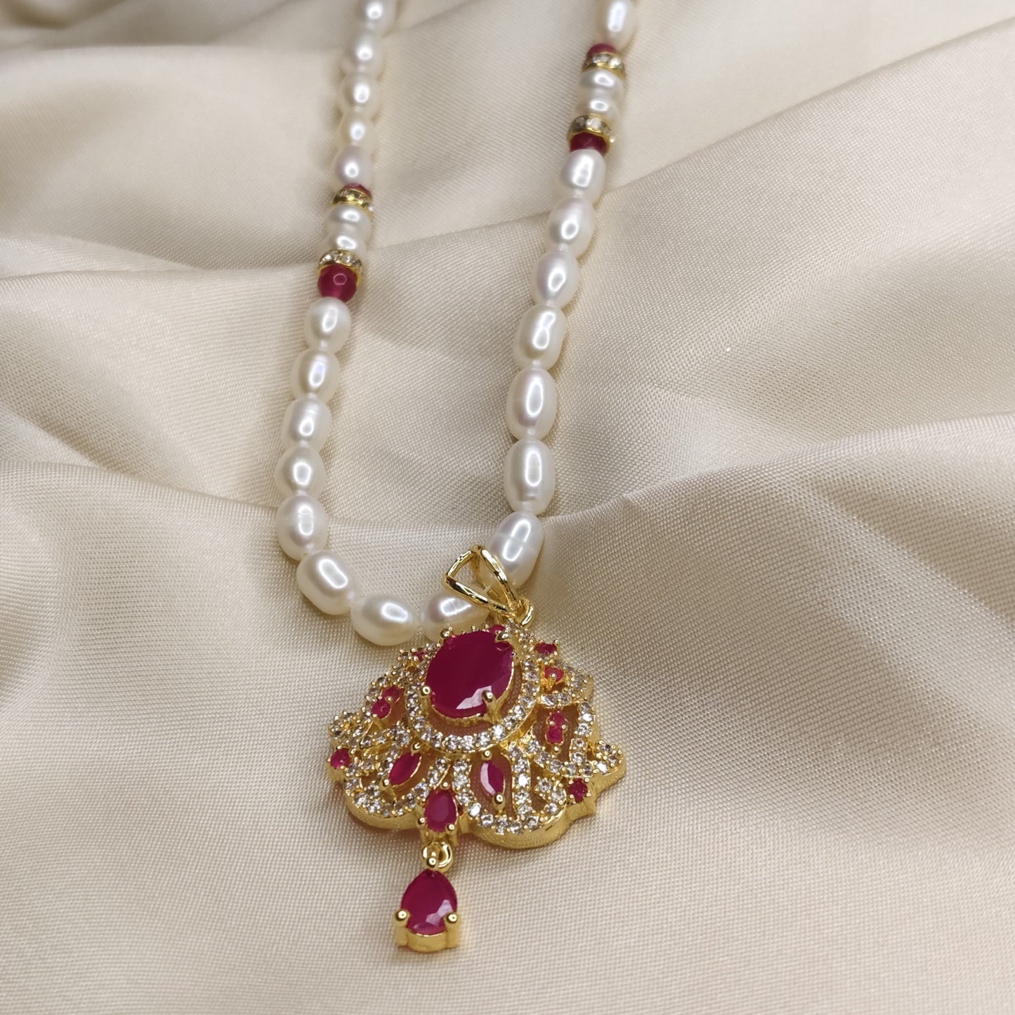 Pearl Necklace Set with Ruby-Red Pendant & Earrings (Gold-Coated Finish)