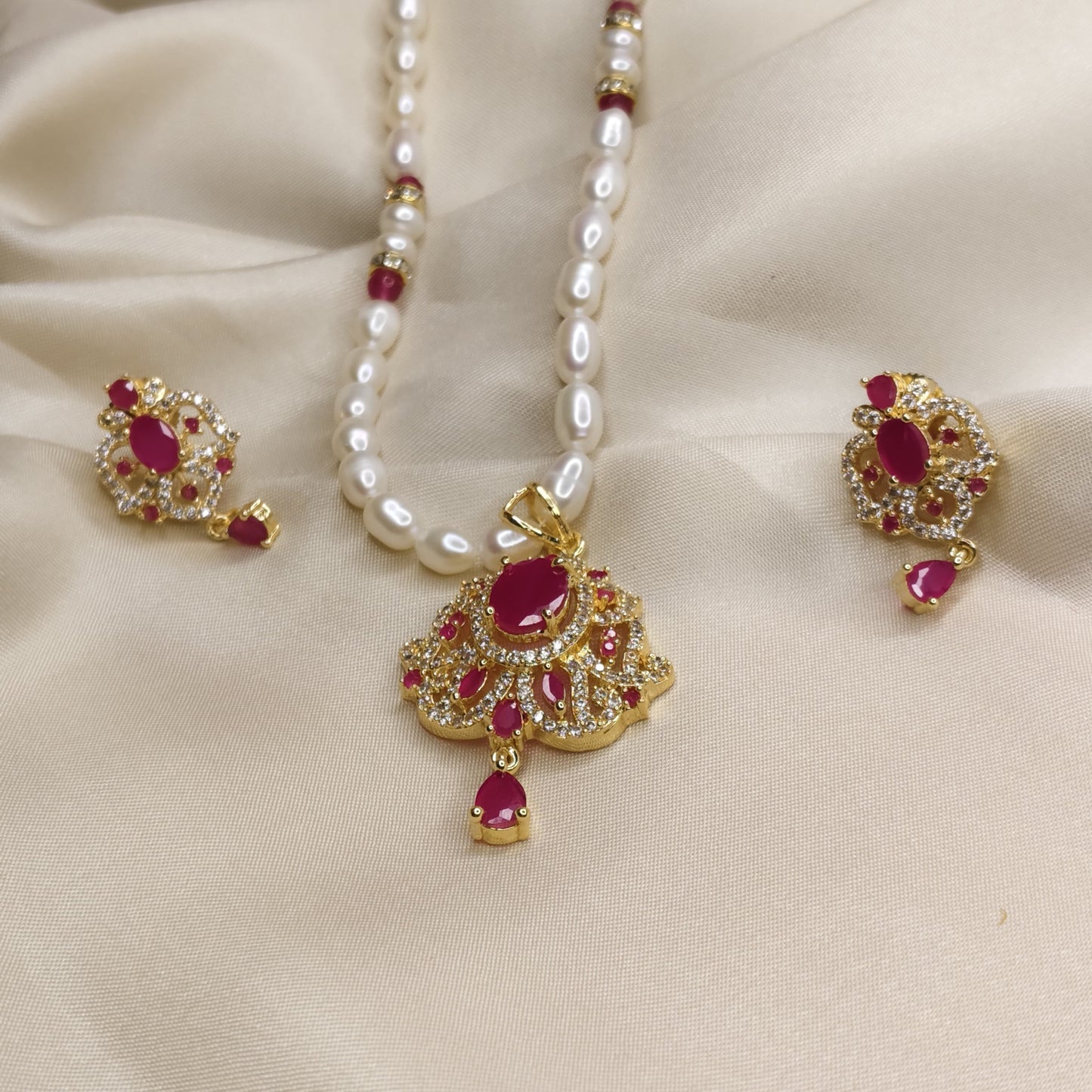 Pearl Necklace Set with Ruby-Red Pendant & Earrings (Gold-Coated Finish)