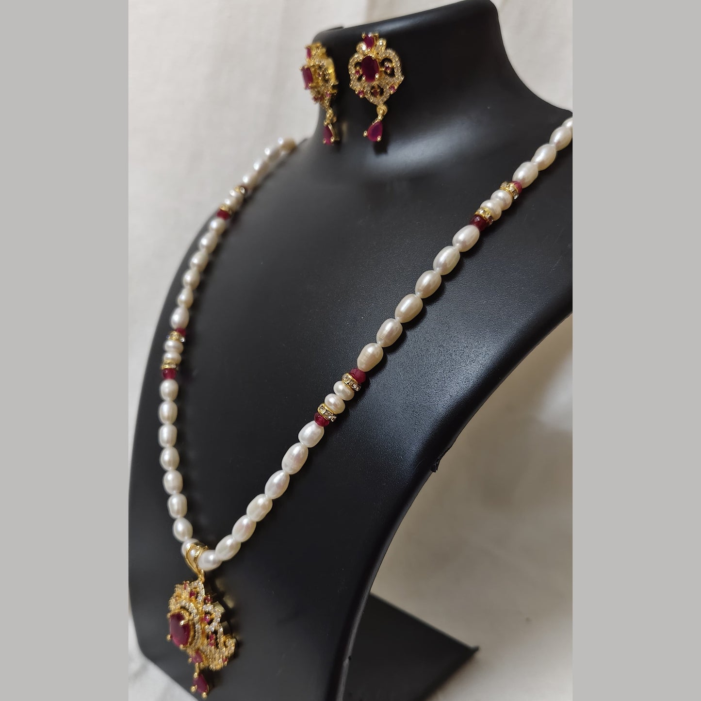 Pearl Necklace Set with Ruby-Red Pendant & Earrings (Gold-Coated Finish)