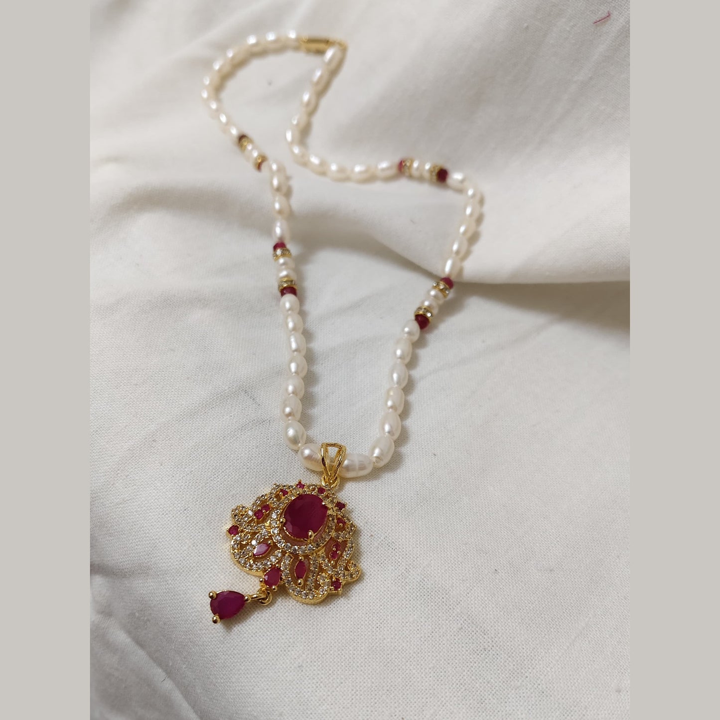 Pearl Necklace Set with Ruby-Red Pendant & Earrings (Gold-Coated Finish)