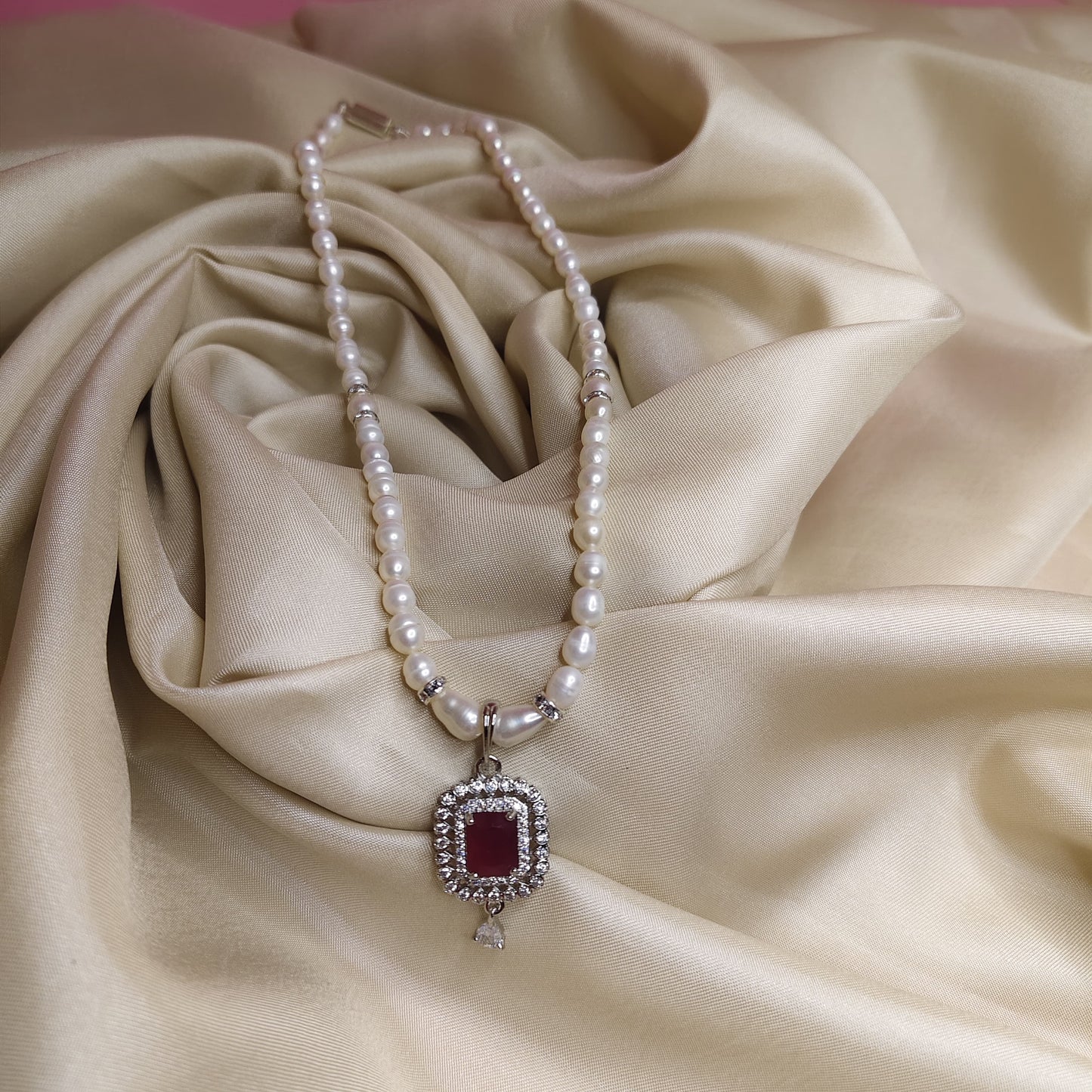 Ruby & Pearl Jewelry Set