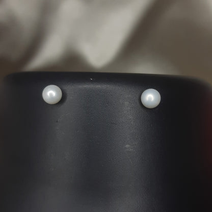 The Classic Solitaire 4mm Pearl Studs