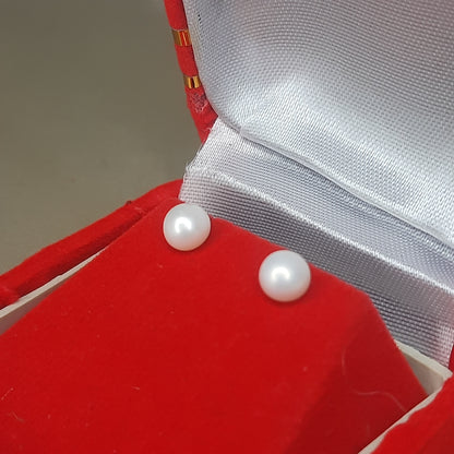 The Classic Solitaire 4mm Pearl Studs