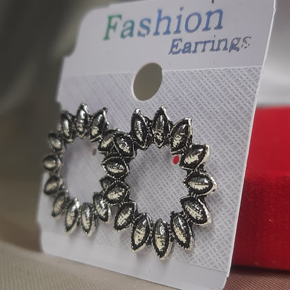 The Tribal Leaf Wreath Studs