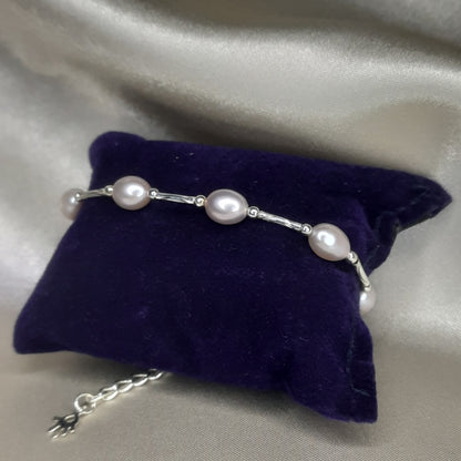 The Rose Dew Freshwater Bracelet