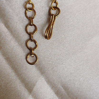 The Neela Kundan Chain